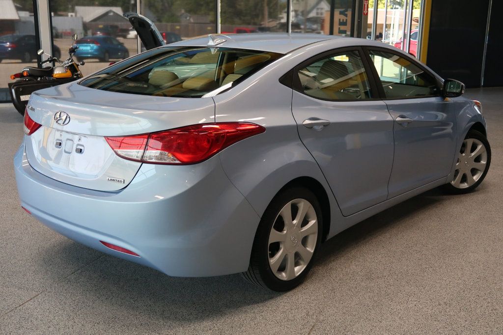 2012 Hyundai Elantra 2012 Hyundai Elantra 1.8L Limited - 22598116 - 5