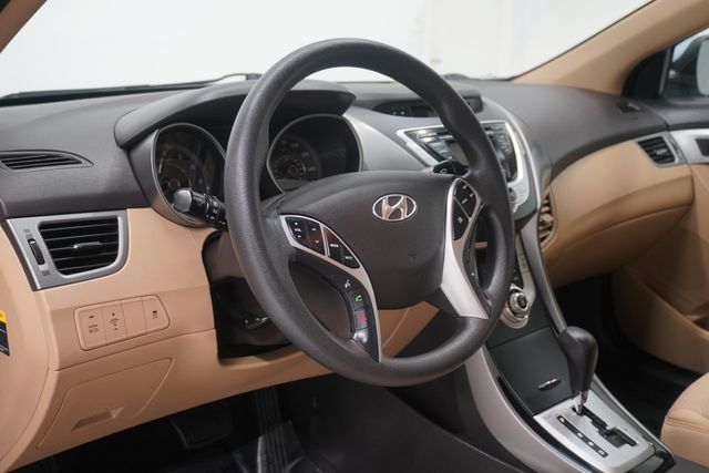 2012 Hyundai Elantra 4dr Sedan Automatic GLS - 23010343 - 9