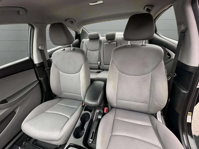 2012 Hyundai Elantra 4dr Sedan Automatic GLS - 22949715 - 12