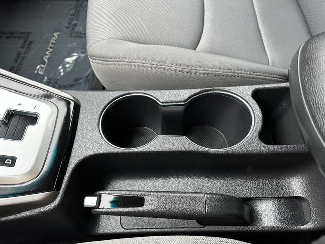 2012 Hyundai Elantra 4dr Sedan Automatic GLS - 22949715 - 37