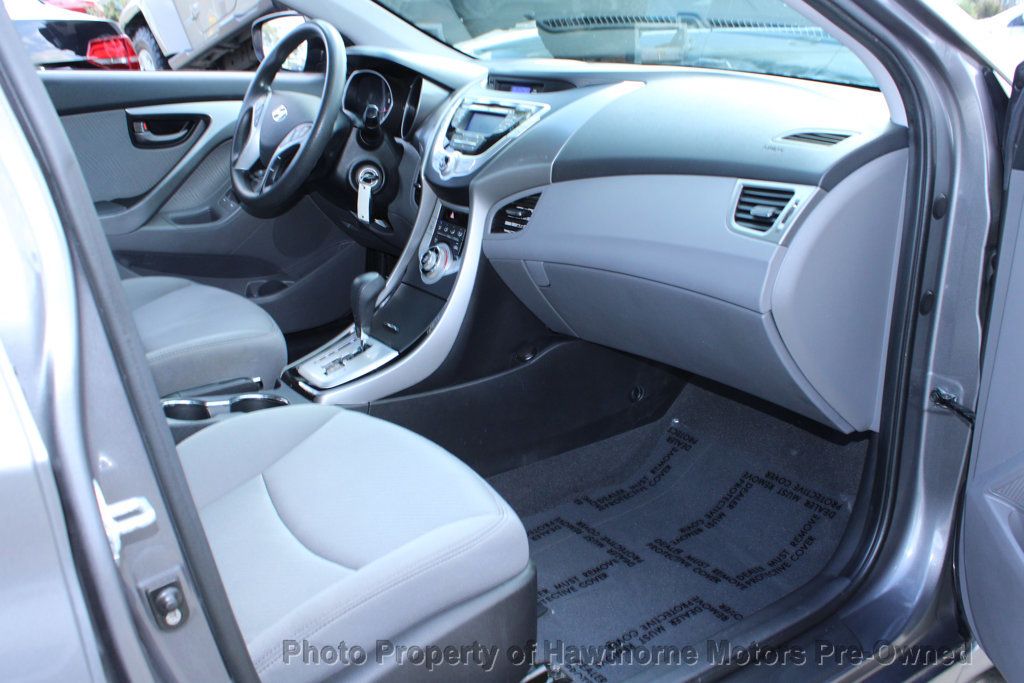 2012 Hyundai Elantra 4dr Sedan Automatic GLS PZEV - 22924733 - 14