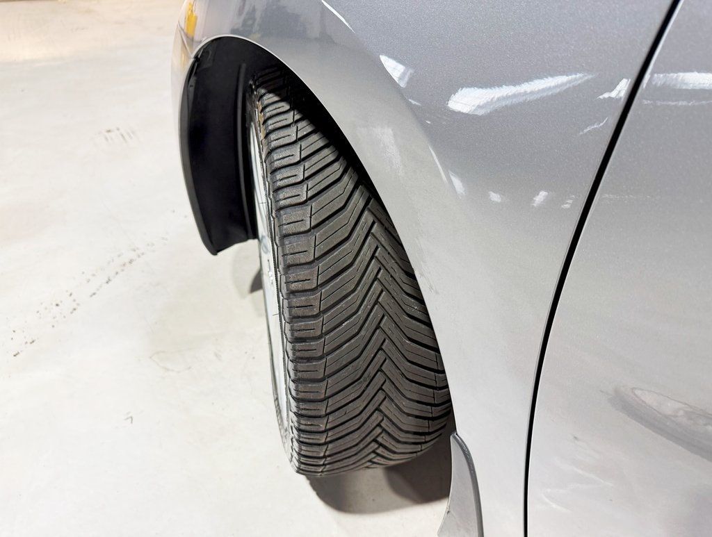 2012 Hyundai Elantra Limited photo 3