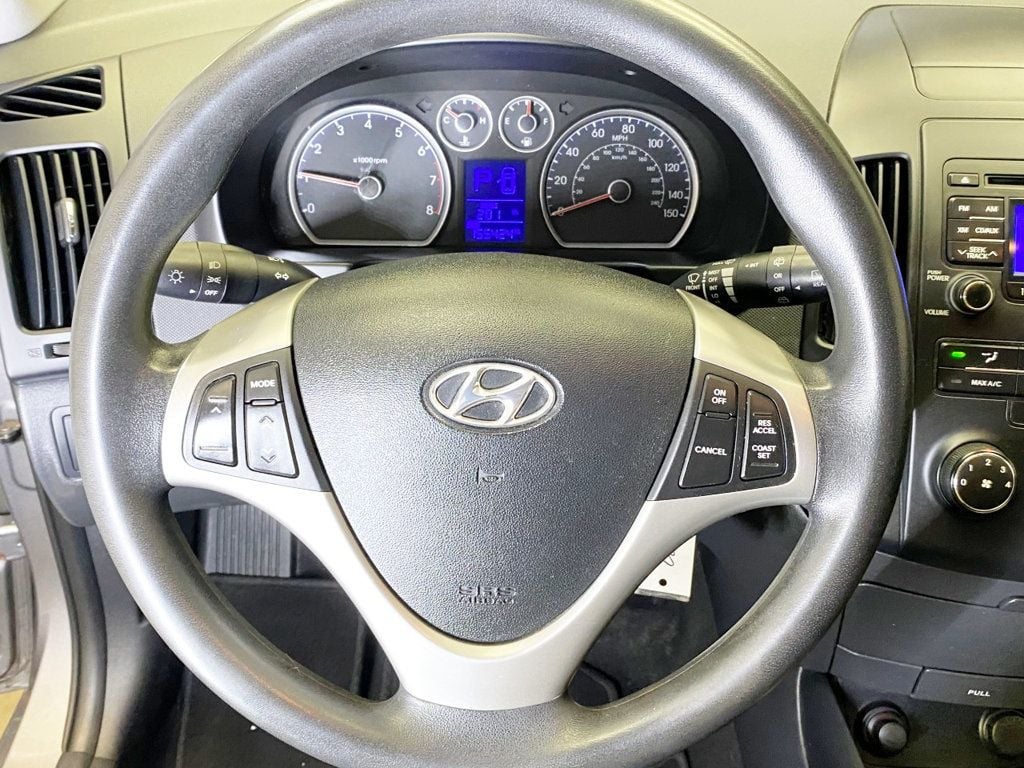 2012 Hyundai Elantra Touring SE - 22579172 - 27