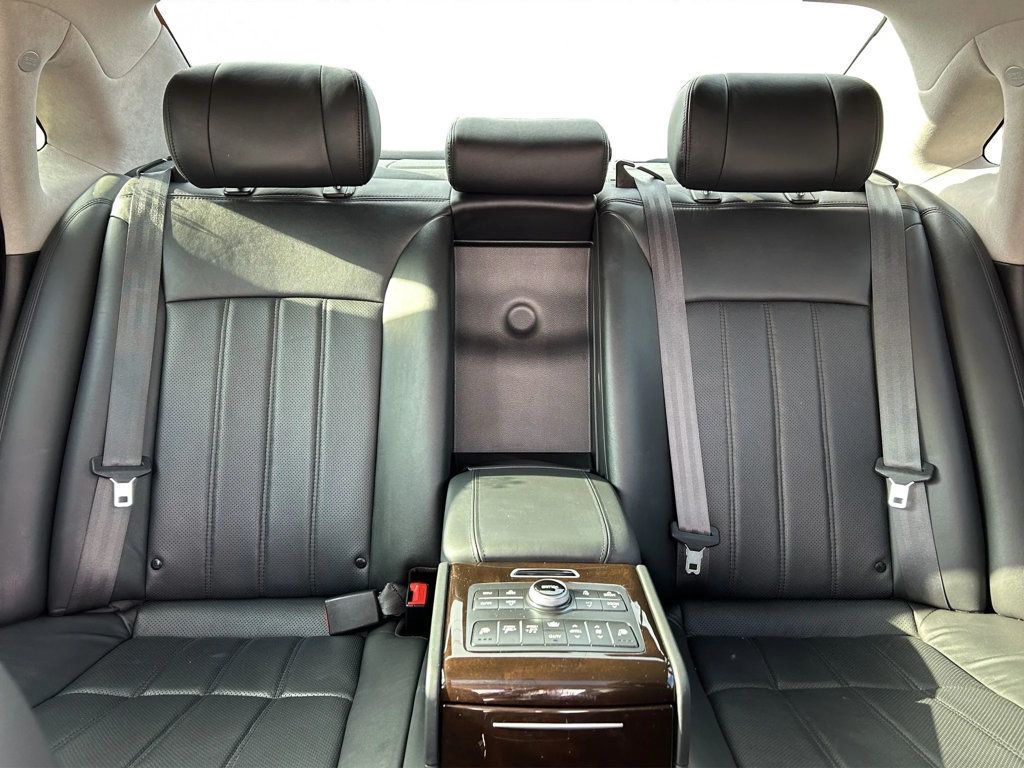 2012 Hyundai Equus 4dr Sedan Signature - 22913575 - 22