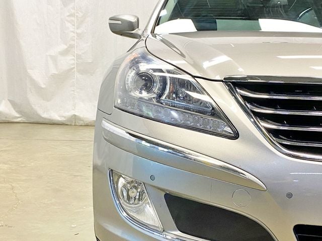 2012 Hyundai Equus 4dr Sedan Ultimate - 23011298 - 11