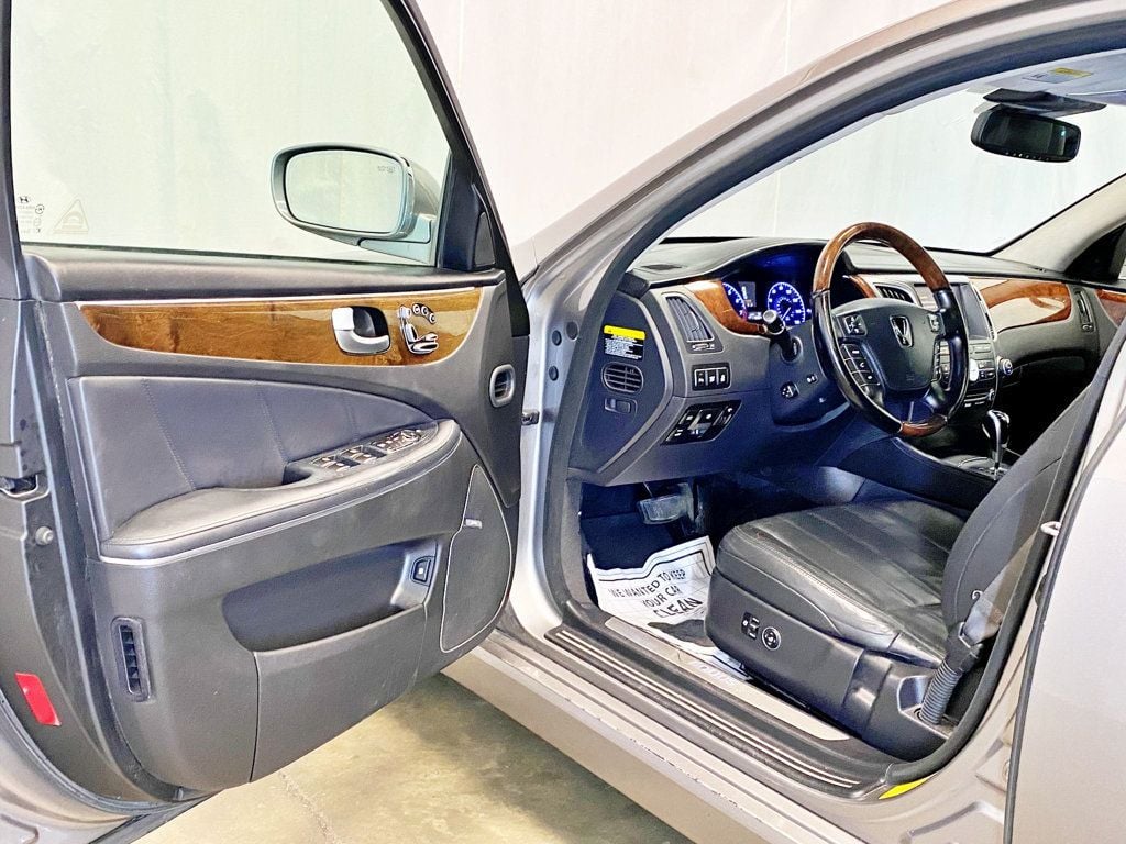 2012 Hyundai Equus 4dr Sedan Ultimate - 23011298 - 17