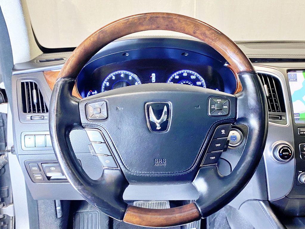 2012 Hyundai Equus 4dr Sedan Ultimate - 23011298 - 27
