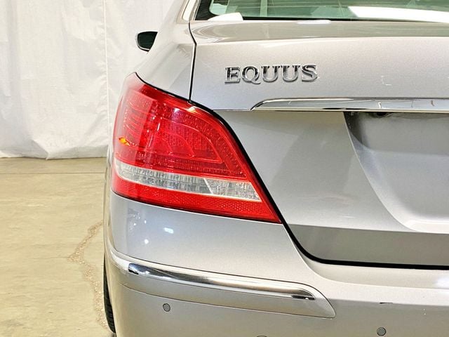 2012 Hyundai Equus 4dr Sedan Ultimate - 23011298 - 4