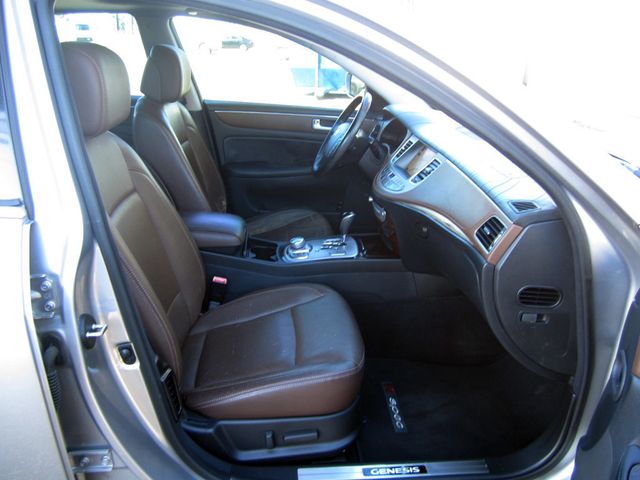 2012 Hyundai Genesis 4dr Sedan V8 4.6L - 22017224 - 15