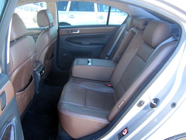 2012 Hyundai Genesis 4dr Sedan V8 4.6L - 22017224 - 18