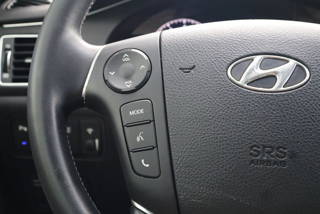 2012 Hyundai Genesis 4dr Sedan V8 5.0L R-Spec - 22939542 - 20