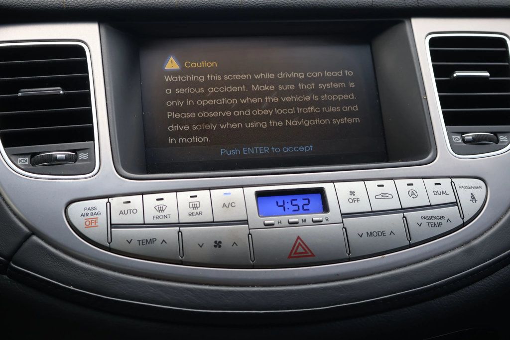 2012 Hyundai Genesis 4dr Sedan V8 5.0L R-Spec - 22939542 - 23