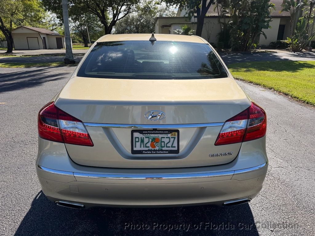 2012 Hyundai Genesis Sedan V6 3.8L Premium - 22923884 - 13