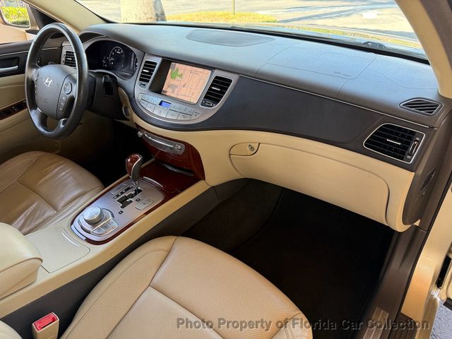 2012 Hyundai Genesis Sedan V6 3.8L Premium - 22923884 - 32