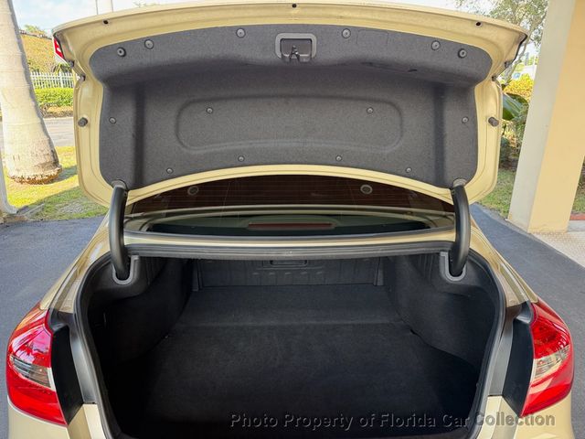 2012 Hyundai Genesis Sedan V6 3.8L Premium - 22923884 - 91