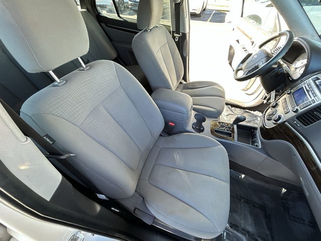 2012 Hyundai Santa Fe AWD 4dr I4 GLS - 22987806 - 18