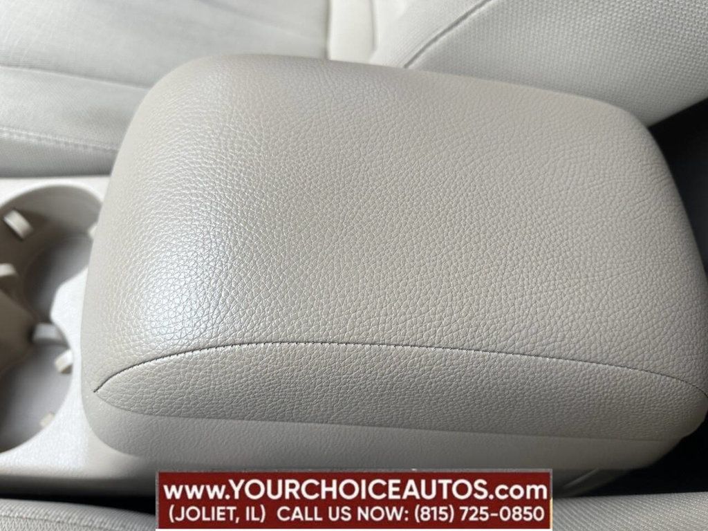 2012 Hyundai Santa Fe FWD 4dr I4 GLS - 22788417 - 39