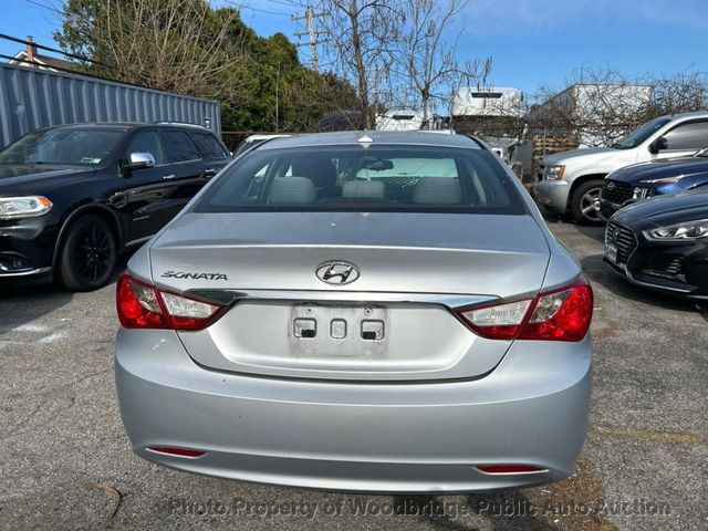 2012 Hyundai Sonata 4dr Sedan 2.4L Automatic GLS - 23021482 - 3
