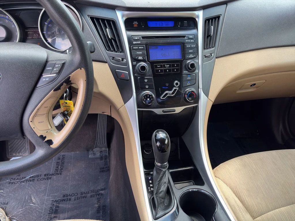 2012 Hyundai Sonata 4dr Sedan 2.4L Automatic GLS - 22978242 - 11