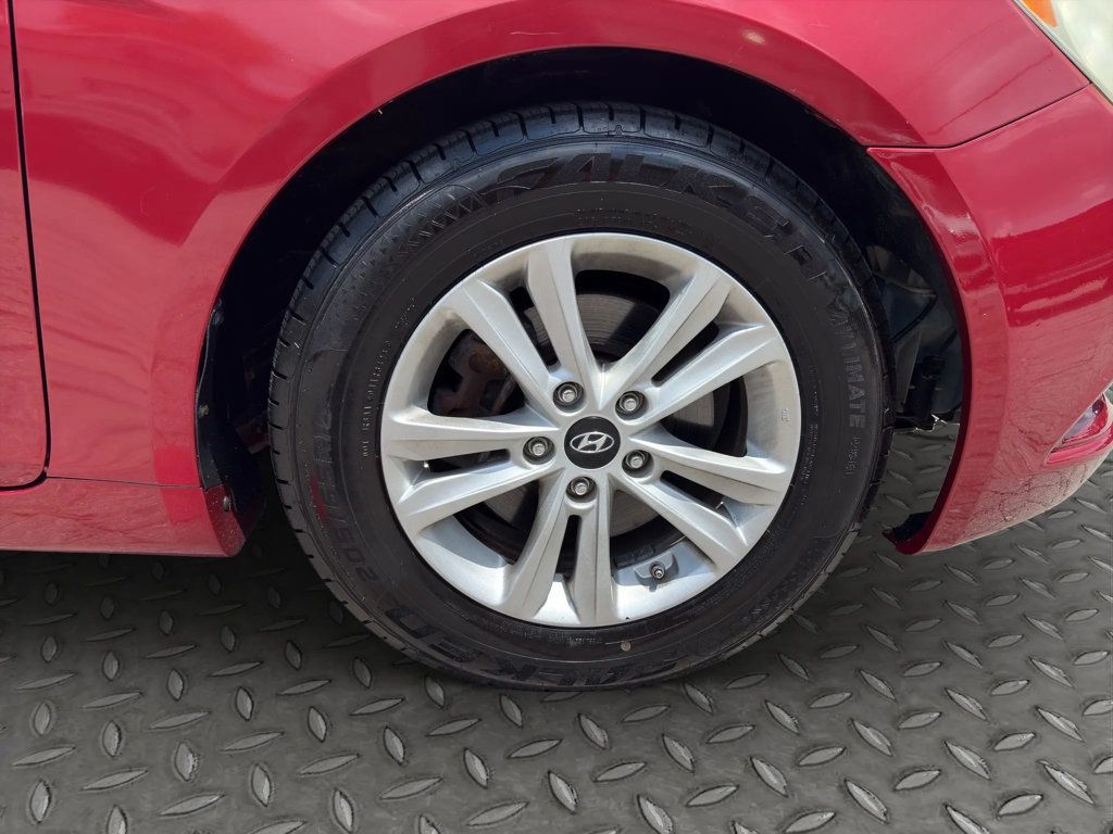 2012 Hyundai Sonata 4dr Sedan 2.4L Automatic GLS - 22978242 - 28