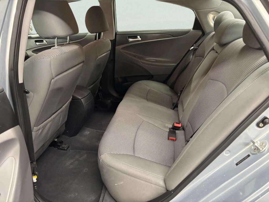2012 Hyundai Sonata 4dr Sedan 2.4L Automatic GLS - 23025663 - 15