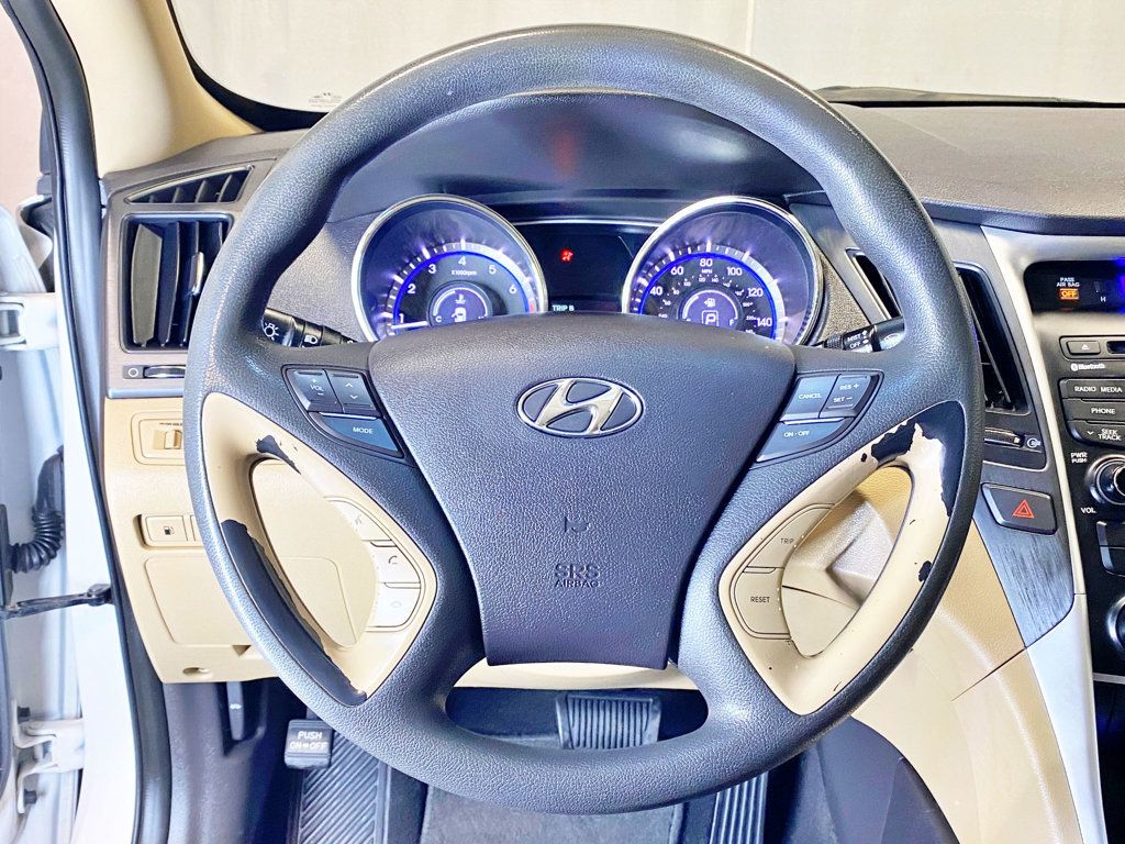 2012 Hyundai Sonata 4dr Sedan 2.4L Automatic GLS - 23027516 - 17