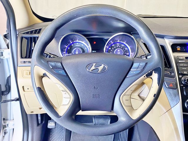 2012 Hyundai Sonata 4dr Sedan 2.4L Automatic GLS - 23027516 - 17
