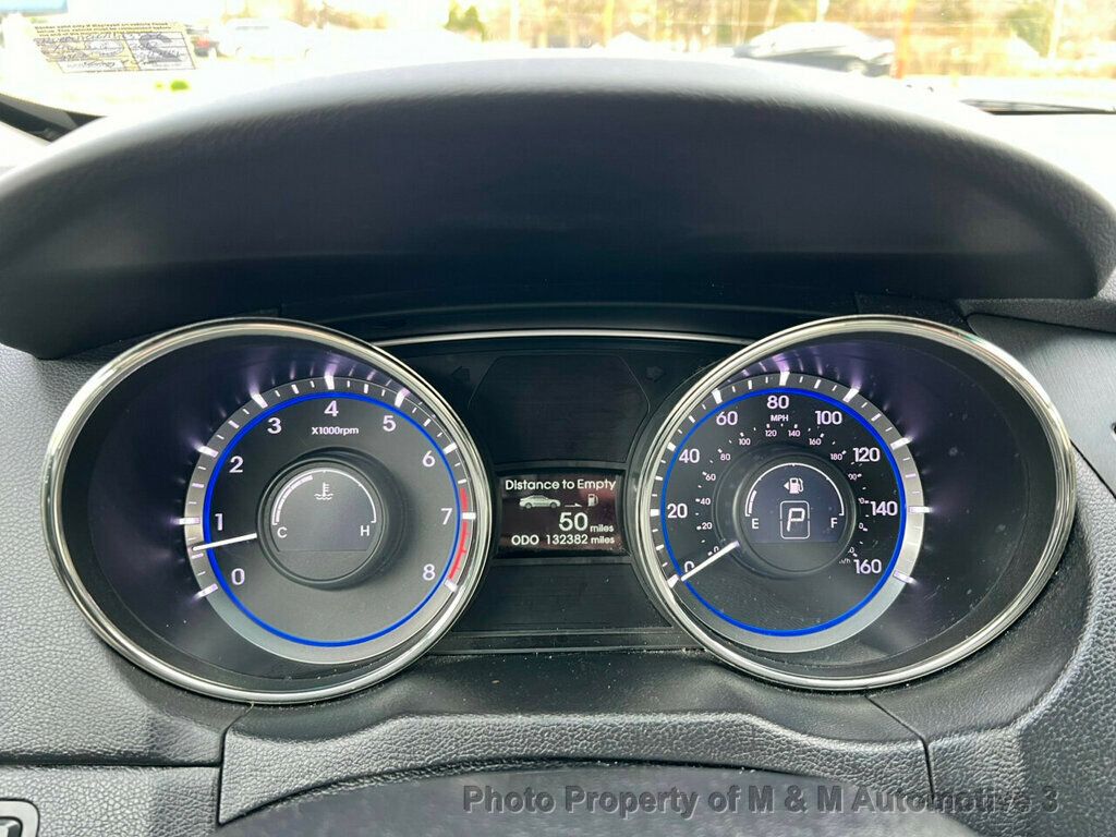 2012 Hyundai Sonata GLS photo 12