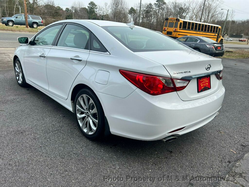 2012 Hyundai Sonata GLS photo 6