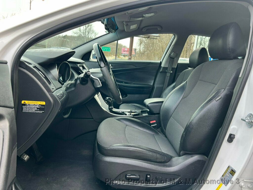 2012 Hyundai Sonata GLS photo 8