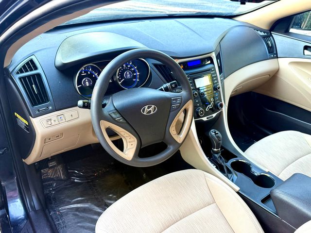 2012 Hyundai Sonata GLS - 23039202 - 10