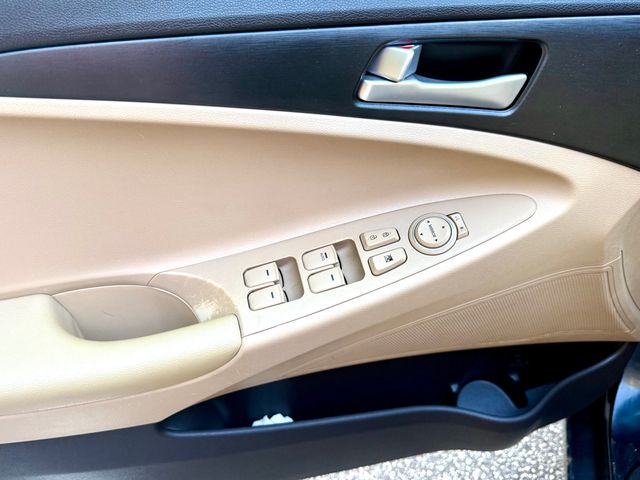 2012 Hyundai Sonata GLS - 23039202 - 11
