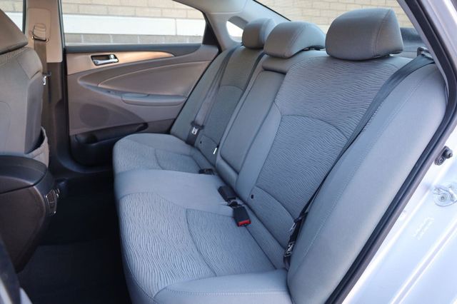 2012 Hyundai Sonata Hybrid - 23072902 - 20