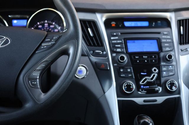 2012 Hyundai Sonata Hybrid - 23072902 - 31