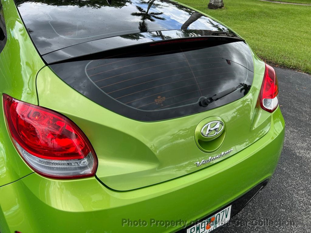 2012 Hyundai Veloster 3-Door Coupe Automatic Sunroof - 22485472 - 21