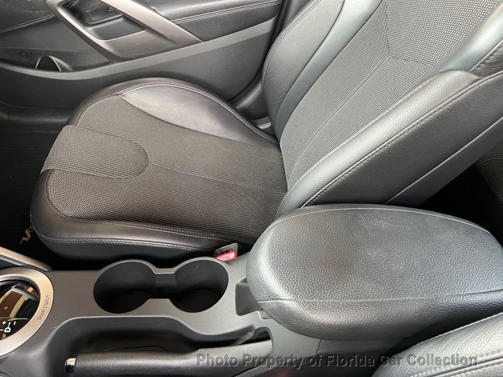 2012 Hyundai Veloster 3-Door Coupe Automatic Sunroof - 22485472 - 56