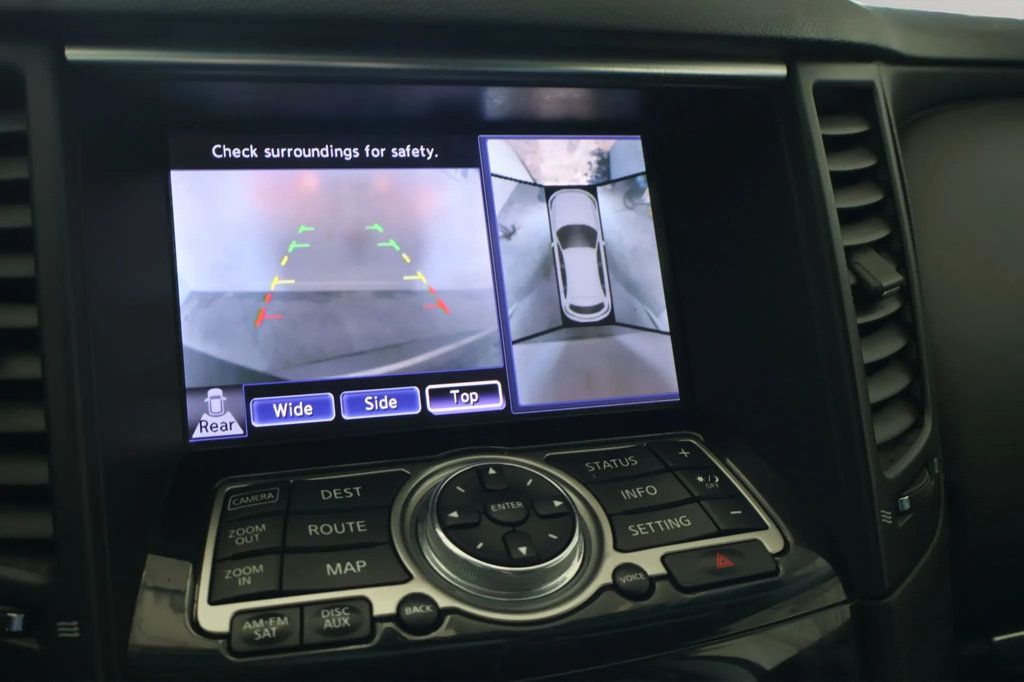 2012 Infiniti FX35 photo 15