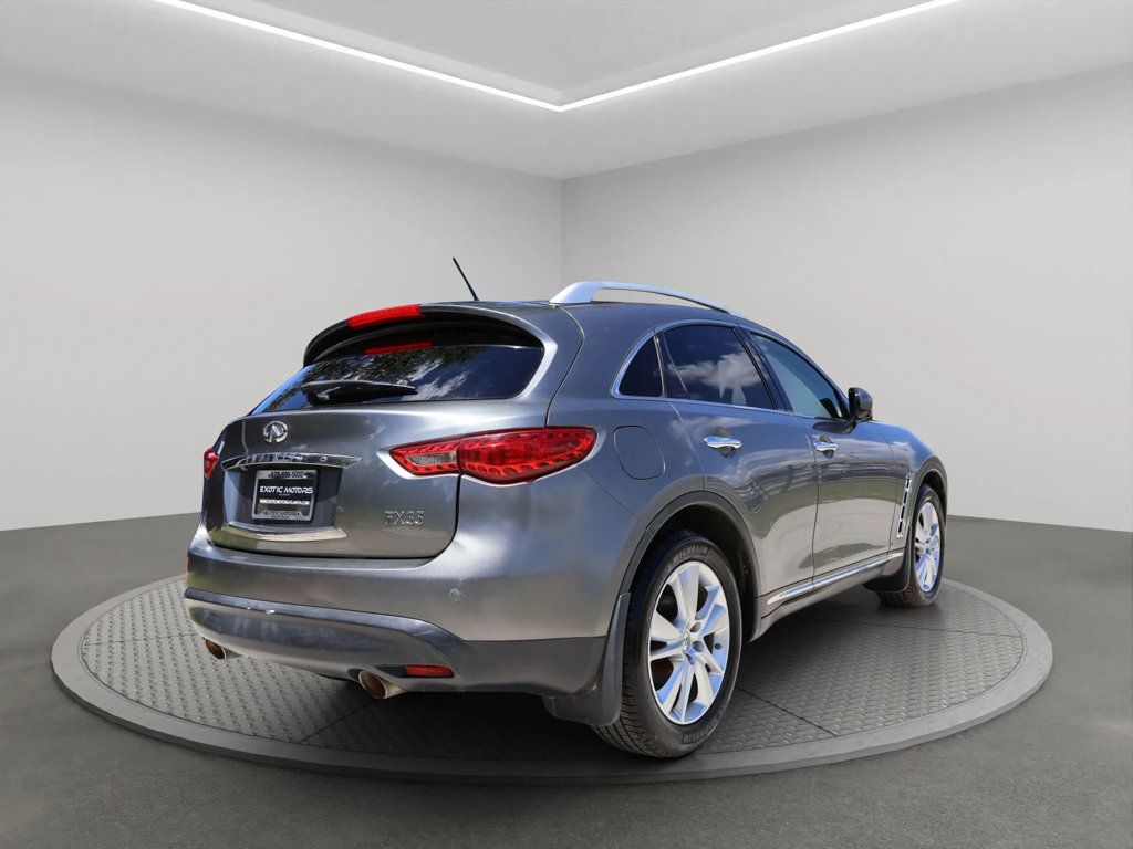 2012 Infiniti FX35 photo 5
