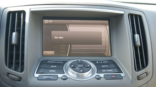 2012 INFINITI G25 Sedan JUST SERVICED , VERY CLEAN INISDE AND OUT  - 22822817 - 18