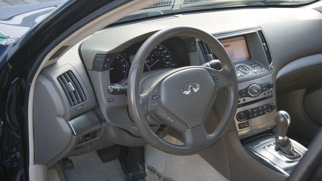 2012 INFINITI G25 Sedan JUST SERVICED , VERY CLEAN INISDE AND OUT  - 22822817 - 30