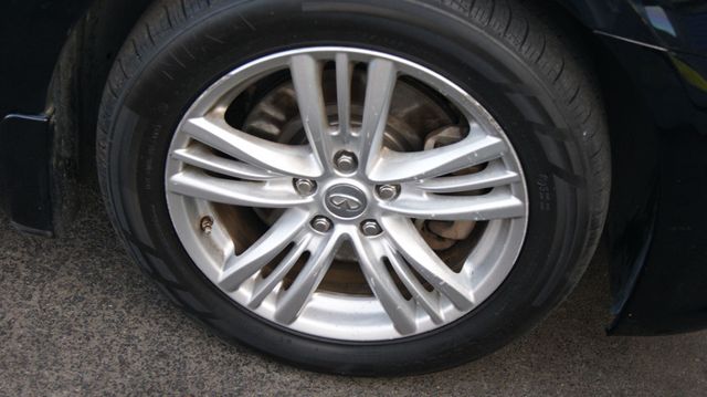 2012 INFINITI G25 Sedan JUST SERVICED , VERY CLEAN INISDE AND OUT  - 22822817 - 46