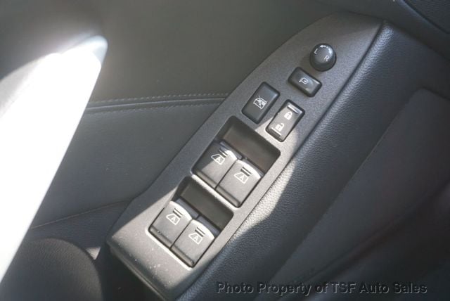 2012 INFINITI G37 Convertible 2dr - 23083630 - 30