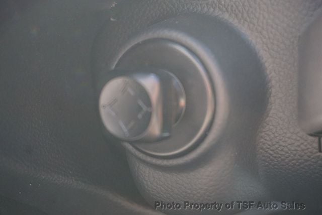 2012 INFINITI G37 Convertible 2dr - 23083630 - 33