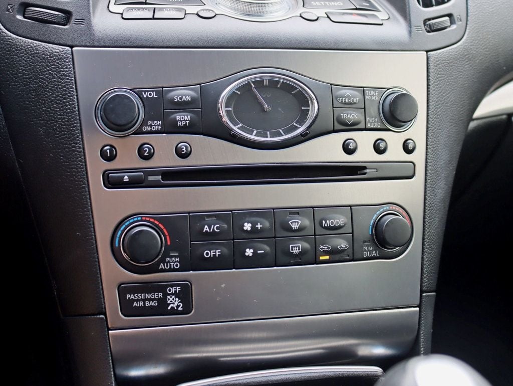 2012 Infiniti G37 Coupe x photo 15