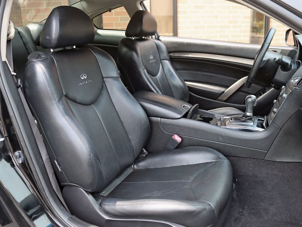 2012 Infiniti G37 Coupe x photo 18