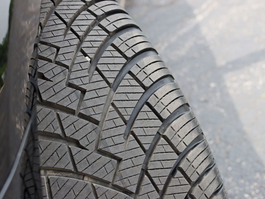 2012 INFINITI G37 Coupe 2dr x AWD - 22867792 - 24