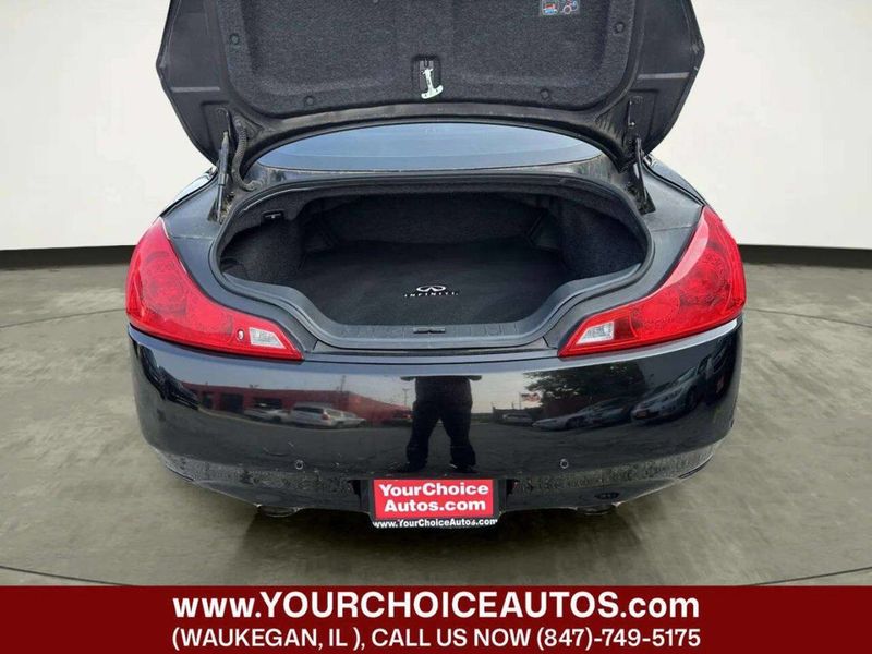 2012 INFINITI G37 Coupe 2dr x AWD - 23059590 - 11