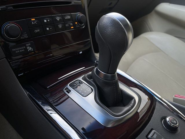 2012 Infiniti G37 Sedan  - 21484157 - 26