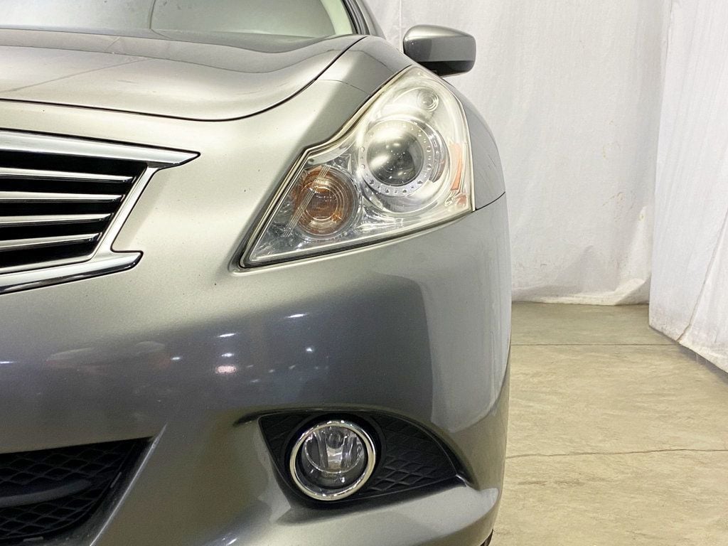 2012 Infiniti G37 x photo 11