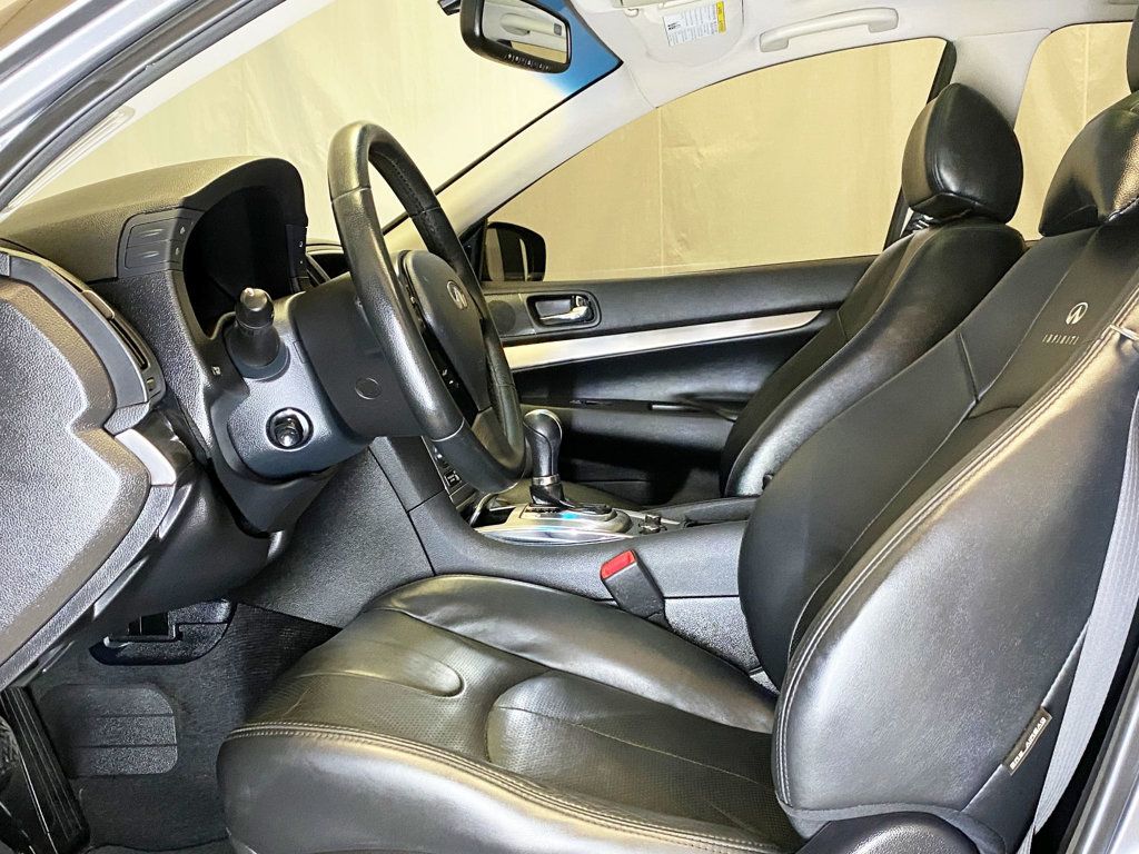 2012 Infiniti G37 x photo 17